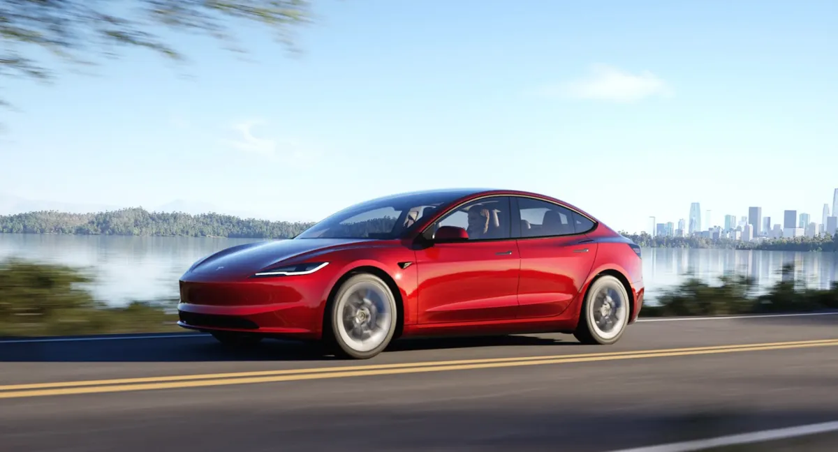 Tesla, fiyat indirimlerinin ardından alıcılara ikinci el değer garantisi sunuyor