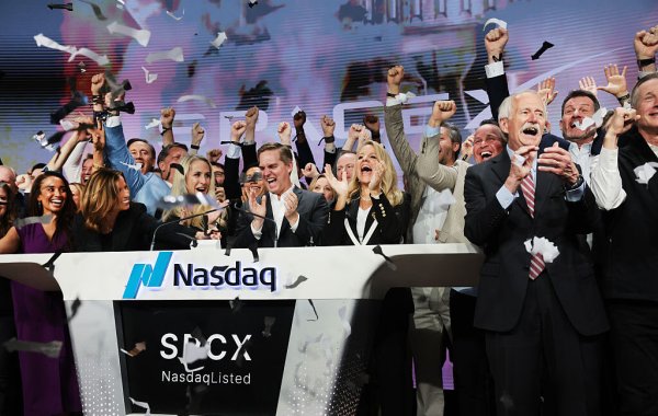 SpaceX Borsa'ya Açıldı: Şirketin Asıl Değeri Uzayda Değil, Yapay Zekada