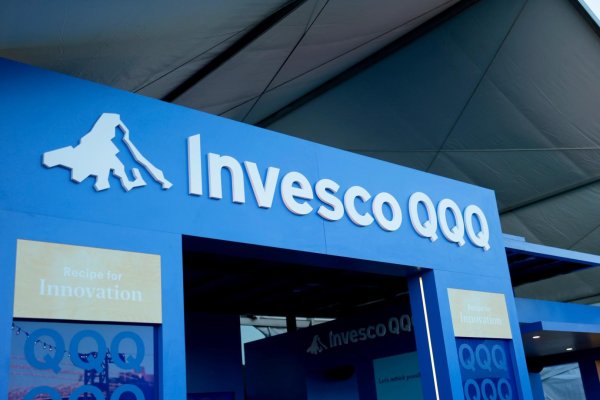 Varlık Yönetimi Devi Invesco, Stablecoin Rezerv Pazarını Hedefleyen Tokenize Fon İçin SEC'e Başvurdu