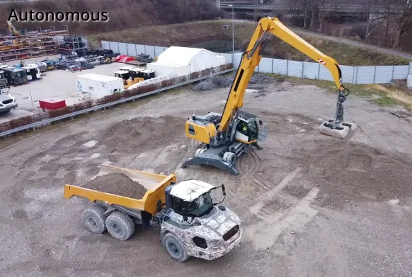 Video Cuma: Dev Robotik Makineler Artık Kendi Kendine Çalışıyor