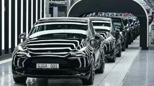 Tesla, Berlin Fabrikasında Üretimi Artıracak!