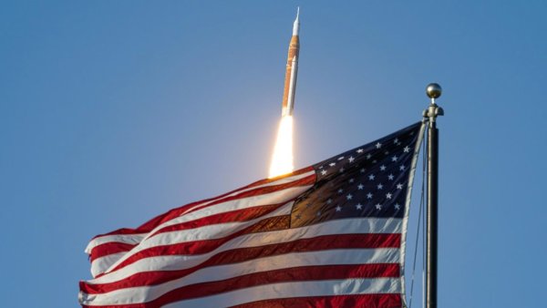 NASA'nın 'America 250' Kutlamaları Nasıl Gökyüzünden Aya Ulaşıyor?