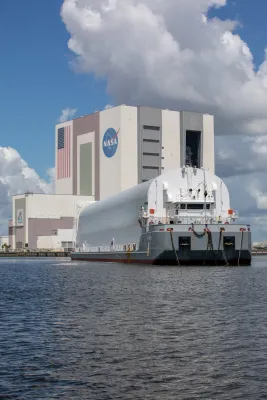 NASA'nın Roman Teleskobu Kennedy Uzay Merkezi'ne Ulaştı