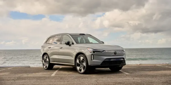 Volvo, Halka Açık EV Şarjını Çok Daha Kolay Hale Getirdi