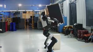 Güney Kore, Hafıza Çipi Üretimi ve İnsan Biçiminde Robotlara 1 Trilyon Dolar Ayıracak
