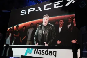 SpaceX'ten Yapay Zeka Cihazı Prototipi: iPhone'dan Daha İnce