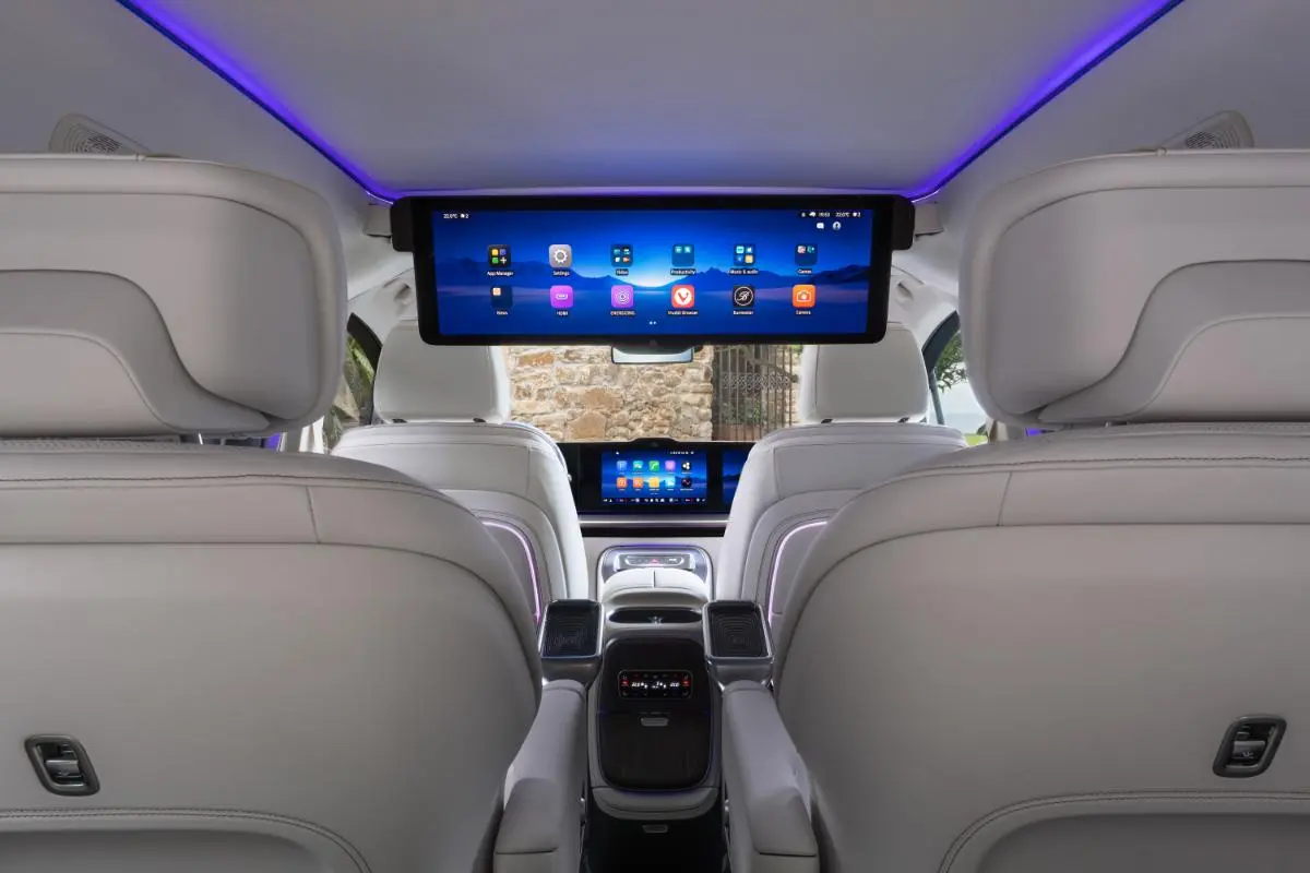 Mercedes-Benz VLE 300 iç mekan detayı