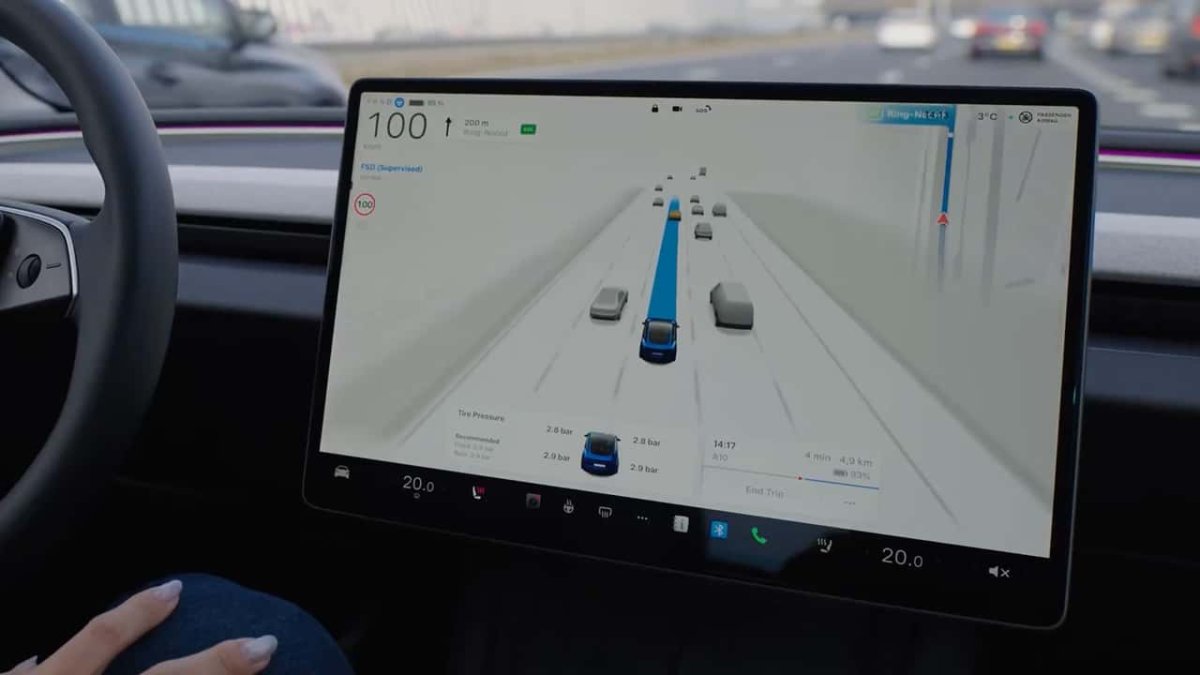 Tesla FSD Nihayet Avrupa’ya Ulaştı, Ancak Hız Sınırları Genişlemeyi Yavaşlatabilir