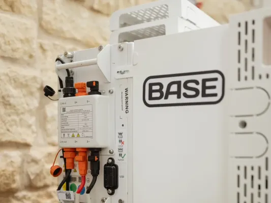 Base Power, Arka Bahçelerde Pil Kullanan Yeni Yaklaşımıyla 1 Milyar Dolarlık Yatırım Aldı