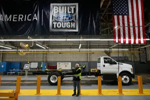 Ford, Yetersiz Kalan Yapay Zeka Sonrası Deneyimli Mühendisleri Geri İstedi