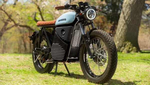 Kanada'nın Son Elektrikli Motosikleti: 1960'ların Cafe Racer İlhamı