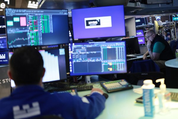 Kripto Para Piyasaları: MSTR Endişeleri Giderildikten Sonra BTC'ye Dair Geleneksel Sinyallere Dikkat