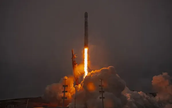 Pentagon’un Rekabetçi Taahhüdü SpaceX’in Uydu Sözleşmeleriyle Sınanıyor