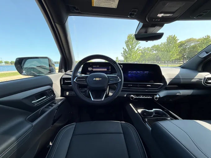 Silverado EV kokpit ekranı