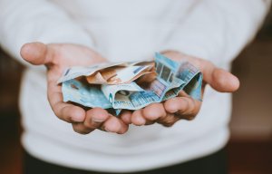 60 Milyon Dolarlık Kripto Tasfiyesine Yol Açan Yapay Zeka Ticaretinin Arkasındaki Şirket Tüm Kayıpları Karşılayacak
