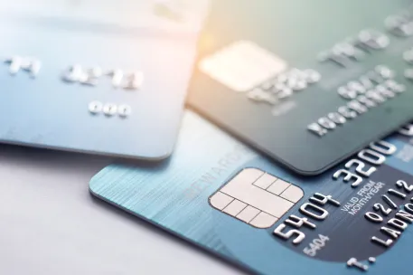 Büyük Bankalardan Debit Kart Ücretlerini Yeniden Şekillendirecek Ödeme Anlaşması