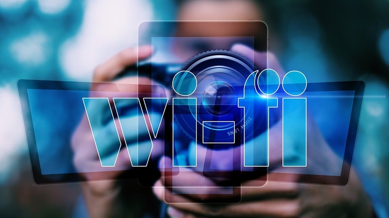 Wi-Fi yazısının bir fotoğraf üzerinde görüntülenmesi