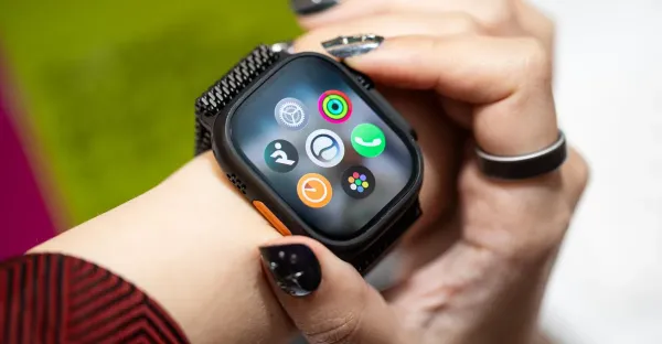 Siri AI ile Apple Watch Artık Gerçek Bir Bileklik Bilgisayarı