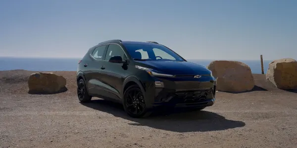 Chevy Equinox EV Satışları %41 Düştü, Ancak Yeni Bolt ve Cadillac EV'ler Boşluğu Kapattı