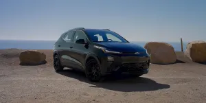 Chevy Equinox EV Satışları %41 Düştü, Ancak Yeni Bolt ve Cadillac EV'ler Boşluğu Kapattı