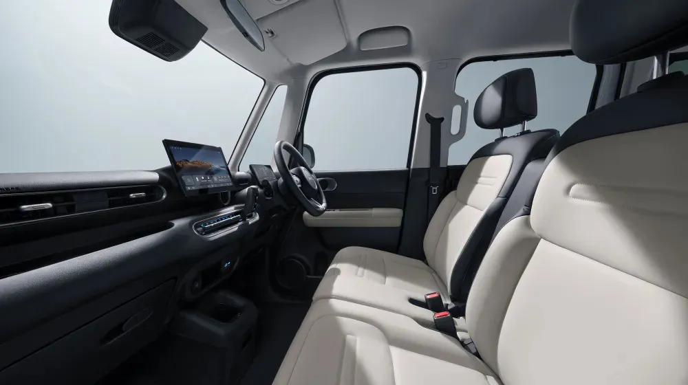 BYD-Racco-kei-EV-interior