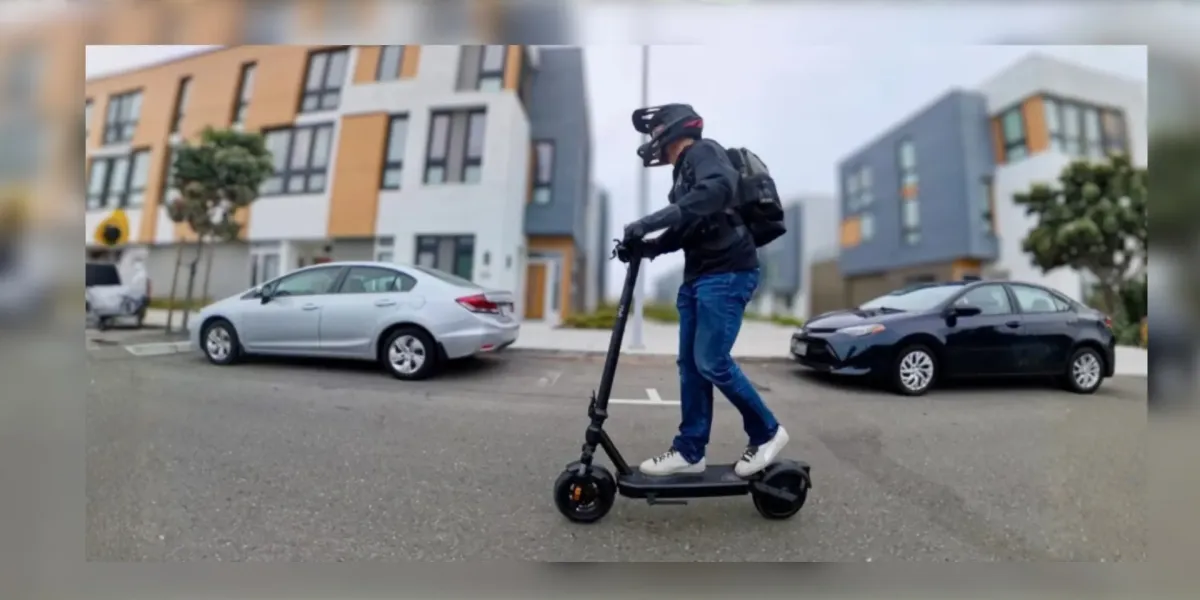 VMAX, Tam Süspansiyonlu Yeni VX2 Lite Elektrikli Scooter'ını Sadece 799 Dolara Piyasaya Sürdü