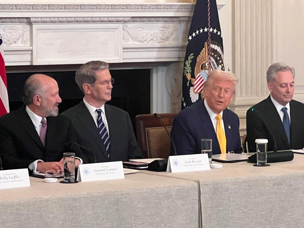Başkan Trump, Kripto Para Yasasındaki Etik Endişeler İçin Senatörlerle Buluşmaya Hazırlanıyor