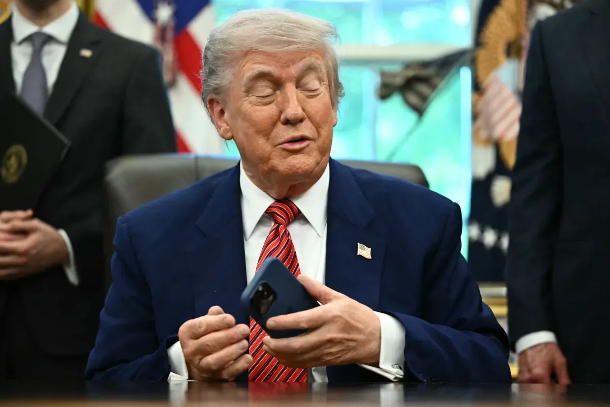 Trump'ın Memecoin Yatırımcıları 3,8 Milyar Dolar Kaybetti
