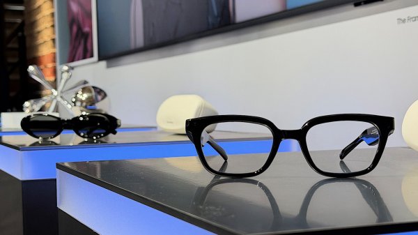 Samsung, Yeni Akıllı Gözlüklerinin Pil Ömrü Dahil Daha Fazla Detayını Paylaştı