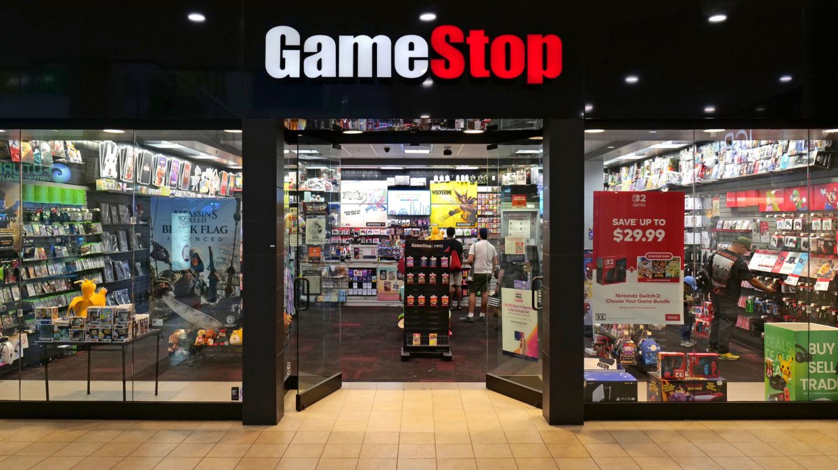 GameStop Pokémon Kartlarına Yüzde 300'ün Üzerinde Zam Yapınca Karaborsacılara Gerek Kalmadı