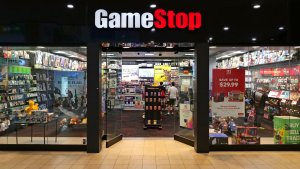 GameStop Pokémon Kartlarına Yüzde 300'ün Üzerinde Zam Yapınca Karaborsacılara Gerek Kalmadı