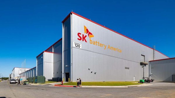 Hyundai'nin Gürcistan'daki 5 Milyar Dolarlık Batarya Fabrikası Faaliyete Geçti