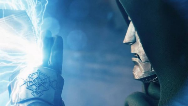 Robert Downey Jr., Doctor Doom rolünün kendisini eski Avengers oyuncu arkadaşlarından 'izole' hissettirdiğini söyledi: 'Gerçekten tuhaftı'