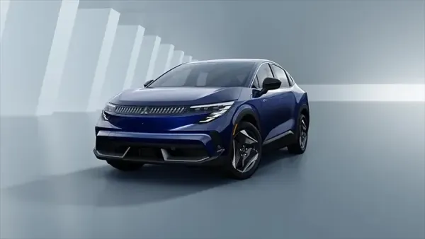 Mitsubishi'nin 'Yepyeni' Eclipse Sportback EV'i Aslında Yeniden Markalanmış Bir Nissan Leaf
