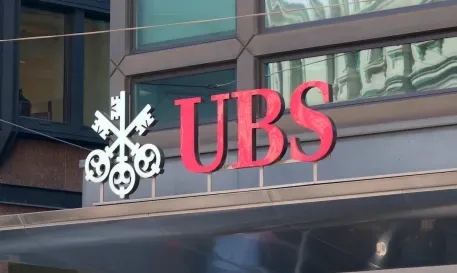 SEC, UBS'nin Kriz Çözüm Planlarının Önünü Açtı