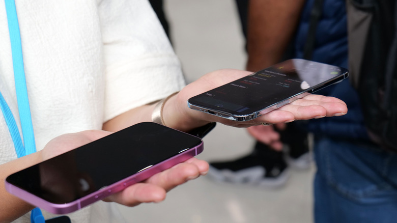iPhone Air, iPhone 17'nin yanında