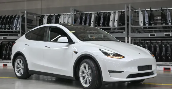 NHTSA, 1,2 Milyon Tesla Aracını Süspansiyon Arızaları Nedeniyle Soruşturuyor