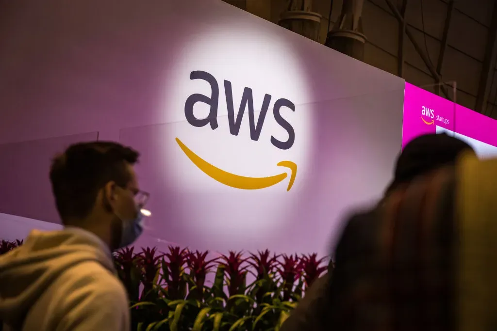 Recursive Superintelligence, Amazon ile 410 Milyon Dolarlık Bilgi İşlem Anlaşması İmzaladı