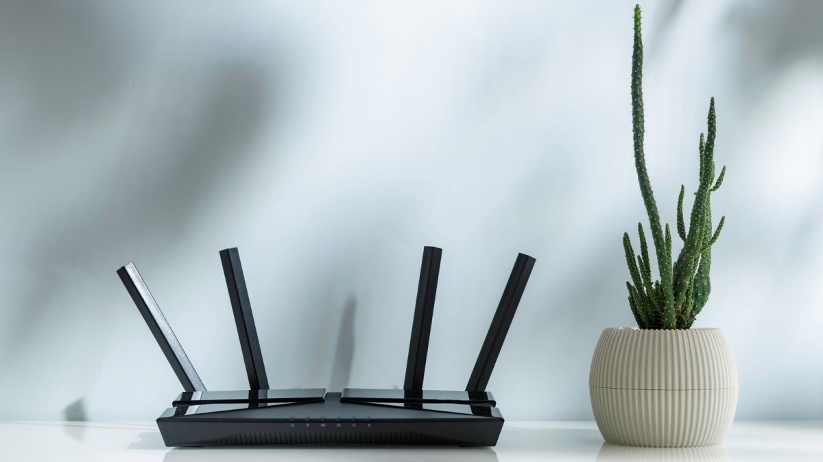Router Antenlerini Doğru Konumlandırmanın Yolu Evinizin Yapısına Göre Değişiyor
