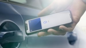 iPhone'unuza Araba Anahtarı Eklemeyi Düşünüyorsanız Bilmeniz Gerekenler
