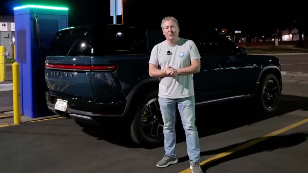 Rivian R2, 10-80% Şarj Süresinde Rivian'ın İddiasından Daha Hızlı: İşte Püf Noktası