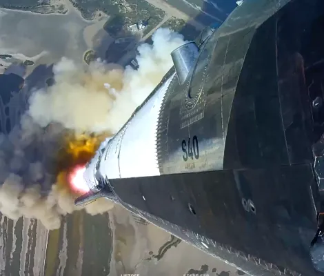 SpaceX yeni V3 Starlink uydularını fırlattı ancak güçlendiricide başarısızlık yaşandı