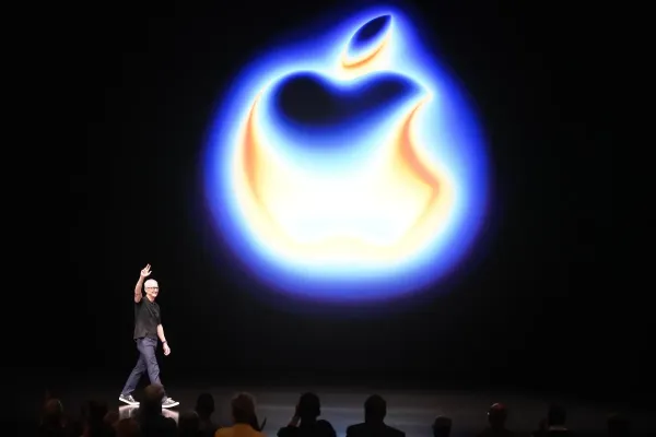 Apple ve Broadcom'dan 30 Milyar Dolarlık 'Amerikan Yapımı' Çip Anlaşması