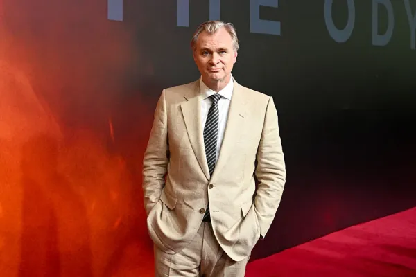 Christopher Nolan'dan Yapay Zeka Çıkışı: 'Herkes İçinde Yunanlılar Olduğunu Bilinen Bir Truva Atı'