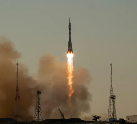 NASA Astronotu Anil Menon ve Ekibi Uluslararası Uzay İstasyonu'na Ulaştı
