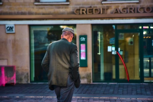 Fransız Banka Devi Crédit Agricole'dan Euro Stablecoin EURXT