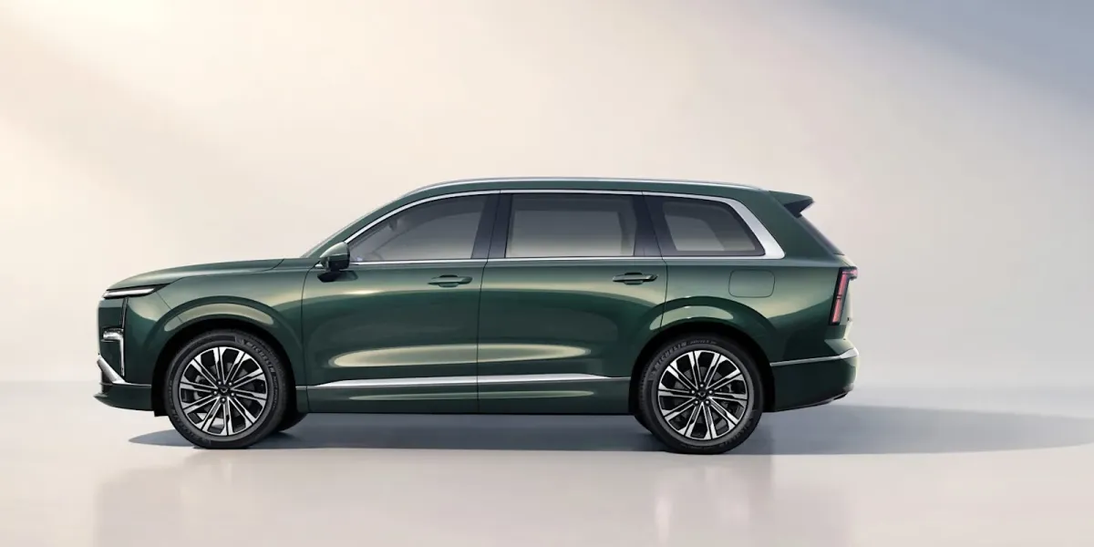 GM'nin Yeni 6 Kişilik, 780 Mil Menzilli PHEV'i Kuzey Amerika'ya Göz Kırpıyor