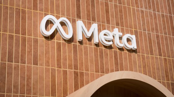 Meta, Sosyal Medya Bağımlılığı Nedeniyle 1.4 Trilyon Dolarlık Davalarla Karşı Karşıya