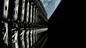 SpaceX, 100 Bin Starlink Uydusunu Yörüngeye Fırlatmak İstiyor