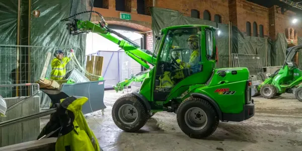 Avant Tecno'nun En Büyük Elektrikli Yükleyicisi e727 ABD'de